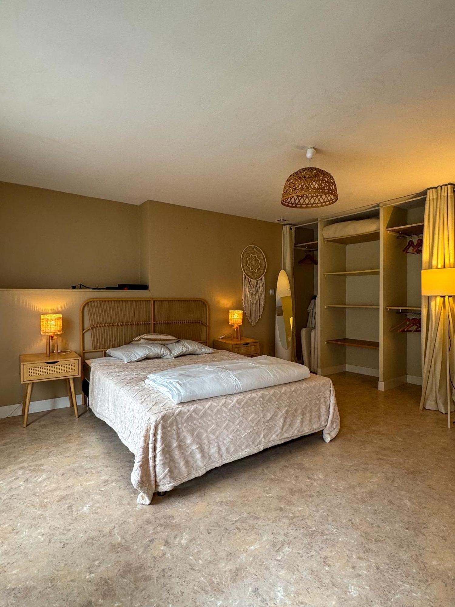 Titmae Villa Уистреам Екстериор снимка